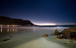 Beach rocks night sky water 3 - a few rock free wallpaper for desktop
