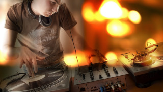 Man mixing music headphones record - studio photo free wallpaper
