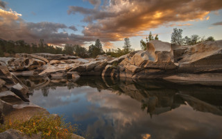 Lake rocks trees cloudy sky - cloud above free wallpaper