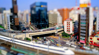 City train bridge bokeh blurry - tilt shift free wallpaper for desktop