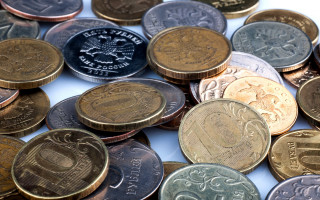 Coins pile table white border - a pile free wallpaper for desktop