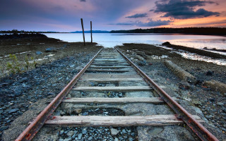 Train sunset water cityscape bridge - great composition free wallpaper