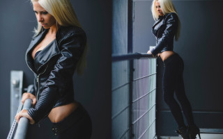 Woman leather outfit gun fashion - a black leather outfit free wallpaper