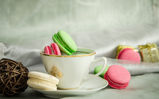 Tea macaroons chocolate egg basket - a cup of tea free wallpaper