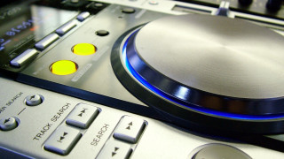Cd player remote cd studio - studio photo free wallpaper