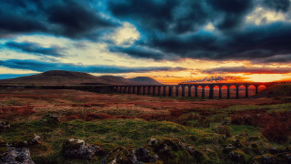 Train green field cloudy sunset - andrew geddes free wallpaper