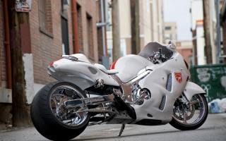 White motorcycle street building red 2 - a white motorcycle free wallpaper