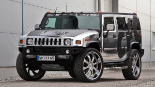 Silver hummer truck digital rendering - chrome free wallpaper