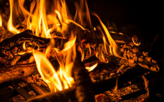 Fire flames autumn battle embers - a fireplace free wallpaper