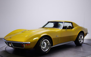 Yellow corvette black white floor - round free wallpaper