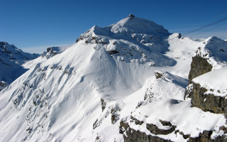 Snowy mountain ski lift blue - murata range free wallpaper for desktop