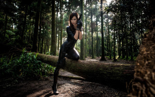 Gothic forest cosplay woman log - in the wood free wallpaper