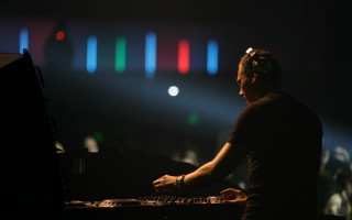 Man sitting keyboard microphone night - deep free wallpaper