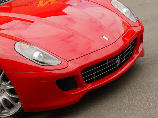 Red sports car fire extinguisher - detailed face free wallpaper