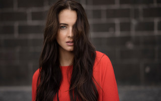 Woman longhair redshirt brickwall barbizon - a red shirt free wallpaper