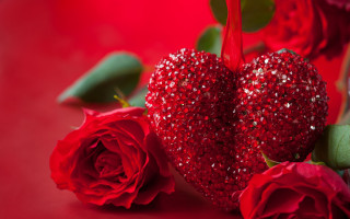 Red hearts roses flower bouquet - two red heart free wallpaper