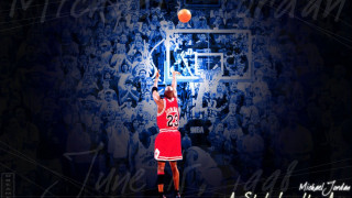 Basketball player jumping dunking game - visionary free wallpaper