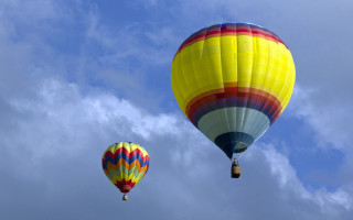 Two hot air balloons blue 2 - hot free wallpaper for desktop