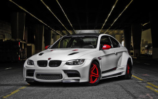 White car red rims tunnel 4 - red rim free wallpaper