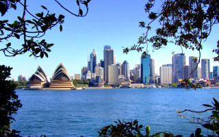 Australian urban nature skyline water - a few building free wallpaper