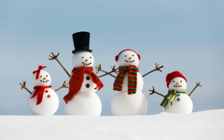 Snowmen hats scarves sky christmas - scarf free wallpaper