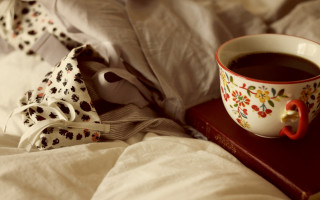 Coffee book bed white comforter - a white comforter free wallpaper