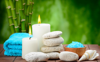 Bamboo table candle towels blue - a candle free wallpaper for desktop