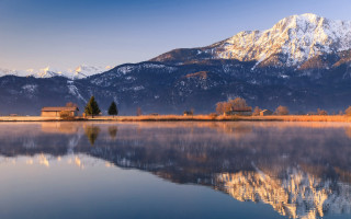 Mountain reflection lake house trees - a house free wallpaper
