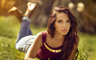 Woman grass baseball bat portrait - a baseball bat free wallpaper