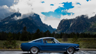 Blue mustang parking lot mountains - a blue mustang mustang free wallpaper