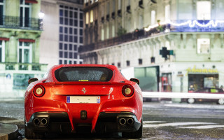 Red sports car rainy night - bernardo cavallino free wallpaper