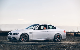 White car dirt road mountains - daren bader free wallpaper for desktop