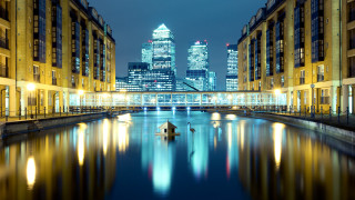 City river night lights buildings 3 - christopher wren free wallpaper