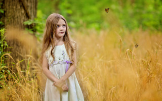 Girl butterfly field blonde dress - a little girl free wallpaper for desktop