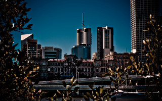 Tokyo skyline bridge boat night - the water below free wallpaper