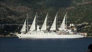 White boat mountain houses hillside - feature free wallpaper