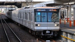 Train station people kyoto urban - a train station free wallpaper
