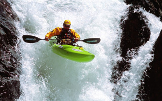 Man kayak river rapids rocks 2 - he free wallpaper for desktop