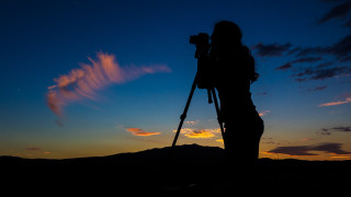 Woman sky photography cinematic dusk - a tripod free wallpaper