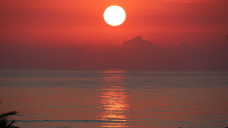 Sunset ocean bird clouds mountain - aldus manutiu free wallpaper