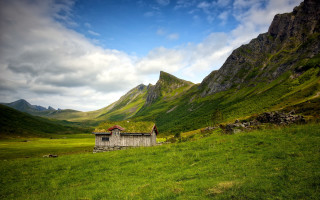 Small house field mountains cloudy - evaline ness free wallpaper