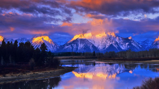 Mountain reflection lake sunset clouds 7 - a colorful sky free wallpaper