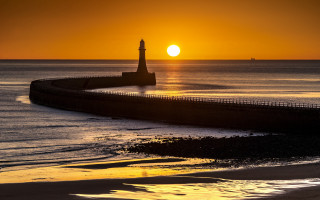 Lighthouse beach sunset moon reflection - a lighthouse free wallpaper