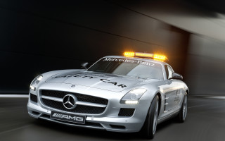 Mercedes sls amg police speeding - its light free wallpaper