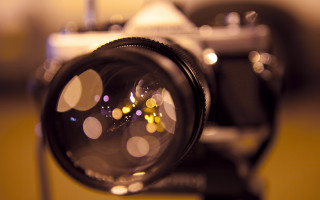Camera lens bokeh anamorphic flare - the background and a blurry background free wallpaper