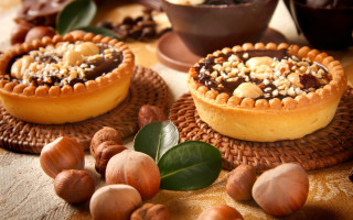 Nut pies nuts bowl plate - nuts free wallpaper for desktop