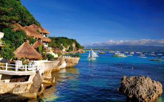 Bascove beach boats cliff houses - roof free wallpaper