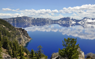 Lake mountains trees sunny clouds 4 - mountain and trees free wallpaper