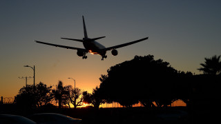 Plane dusk silhouette trees sunset - turnaround free wallpaper