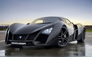 Black sports car wet parking - wet free wallpaper